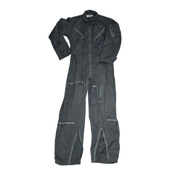 Vintage 1960s Vietnam Era Men's Med Military Air Force Flight Suit Coveralls - Picture 2 of 10